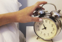 POMERAJU SE KAZALJKE! Noćas ćemo spavati jedan sat kraće!