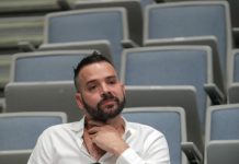 FILIP ŽIVOJINOVIĆ SE SRUŠIO ISPRED SPENSA? Pozlilo mu, hitno ga odvezli, Prija kukala i polivala ga vodom?!