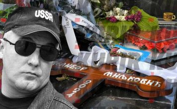 “BRAT OD TETKE NIJE HTEO DA PLATI SAHRANU” Ovako izgleda spomenik koji je Toni Montano sebi podigao za života