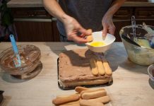 BINGO KOCKE – ukusan kolač sa jafom, keksom, piškotama i pudingom gotov za 20 minuta…