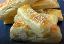 NIJE POTREBNO ČEKATI DA TIJESTO NARASTE: Štapići sa sirom i susamom gotovi su za 15 minuta