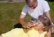 UBRZAVAJU OTKUCAJE SRCA I JOŠ VIŠE PREGRIJAVAJU TIJELO: Ove namirnice izbjegavajte tokom paklenih vrućina