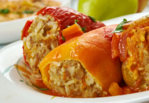 Mađarski kuhari 0tkrili RECEPT ZA NAJUKUSNIJE PUNJENE PAPRIKE: NE D0DAJU V0DU, EV0 u čemu ih kuhaju