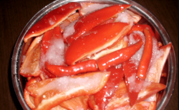 PEGLANA PAPRIKA ZA ZIMU! PRIPREMLJENA NA OVAJ NAČIN, PAPRIKA OSTAJE ČVRSTA, PIKANTNA I VEOMA UKUSNA