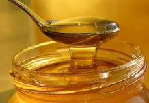 KAŠIČICA MEDA UJUTRU DJELUJE, ALI SAMO AKO JE OVAKO UZIMATE! Pčelar Anđelković upozorio na VELIKU GREŠKU koju svi pravimo