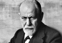 Suočeni s uvredama, jedna riječ može biti vaše moćno oružje: genijalna tehnika Sigmunda Frojda. Otkrijte kako da razoružate one koji vas žele poniziti.