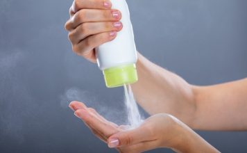Zaista je nevjerovatno kako dječji puder posjeduje nevjerovatne i pristupačne kvalitete koji su nam ranije bili nepoznati.