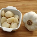 bijeli-luk-cesnjak-810×544-1