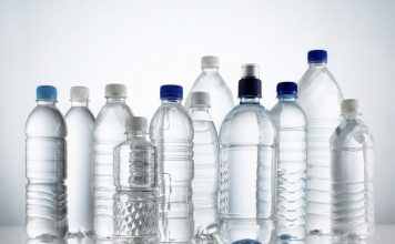 OVA GRUPA LJUDI NIKAKO NE BI SMJELA DA PIJE VODU IZ PLASTIČNE FLAŠE: Ukoliko imate ovu tegobu, izbjegavajte u širokom luku