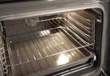 UZMITE papirni ubrus istavite ga upećnicu: ODAVNO nisam vidio bolju kuhinjsku ideju!