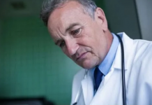 POZNATI KARDIOLOG UPOZORAVA: Ako vam se ovo dešava dok spavate, prijeti vam INFARKT! Oprez, nimalo nije dobro za srce!