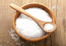 Pokazat ću vam HOTELSKI trik za čišćenje poda: Ništa drugo neću pokušavati – sija kao munja i bez pruga!