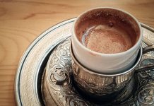 Turkinja pokazala kako se kuha prava turska kafa: JEDAN KORAK SVI PRESKAČETE