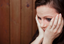 Osetila je neprijatan miris svog supruga: “Optužila sam ga da se ne kupa, kad smo otišli kod lekara svet nam se srušio”