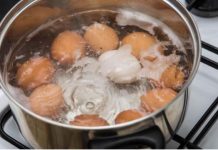 Saveti za domaćice: Kako da vam uskršnja jaja ne puknu tokom kuvanja..Odličan trik za sve domaćice!!