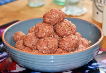 U mleveno meso uvek dodajte ovaj sastojak: Bilo da pravite ćufte ili punite paprike, napraviće čudo