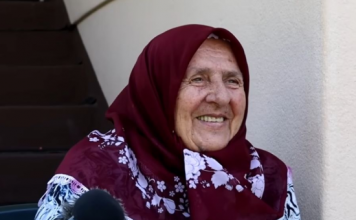 “Nije lako udati se nakon toliko godina braka, ali sam našla sreću”: Jasmina uživa u braku pod stare dane, a evo kako se odlučila na brak