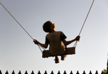 Datum vašeg rođenja otkriva koje traume nosite iz detinjstva: Numerolozi tvrde da iza svakog broja stoji skrivena priča iz detinjstva