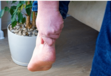 3 ZNAKA VISOKOG HOLESTEROLA: Odmah pogledajte vaše ruke i noge