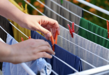 Sušila veš na balkonu, komšije je prijavile: “Ja više ne znam šta mogu raditi kod kuće”