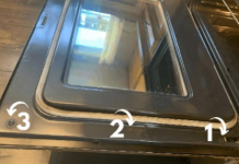 ZNATE LI KAKO SE ČISTE UNUTRAŠNJA STAKLA RERNE? Ne trebate ih skidati, evo u čemu je tajna (VIDEO)