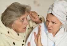 SNAHI ĆE OPROSTITI PRLJAVU KUĆU, ALI OVU IZJAVU NIKAD NEĆE: Ovih 5 stvari su trn u oko skoro svakoj svekrvi