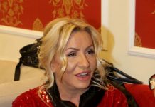 “NIŠTA GORE OD PIJANE ŽENE, TUŽNO JE KAD JAD BLAŽI ALKOHOLOM”: Vesna Zmijanac je zbog rakije spavala na grobu neke babe