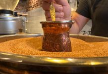 Nikako, ali nikako nemojte ovo raditi: Voda za kafu ni pod razno NE SMIJE da proključa dva puta, evo i zašto