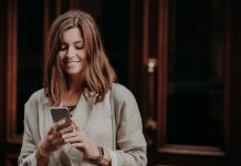 Šta znači ako se osoba hvalisa objavama na društvenim mrežama, prema psihologiji