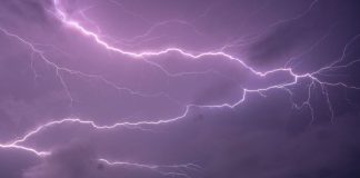 Šta se tačno desi kada čoveka udari grom: Preživeli otkrili agoniju kroz koju su prošli
