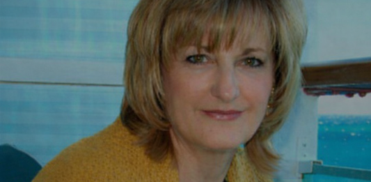 Inteligencija žene vidi se i kroz stil: 5 stvari koje žene sa ukusom rijetko nose