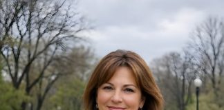 Na prvom sastanku muškarac je izjavio da treba da smršam oko sedam kilograma, da bih bila «na njegovom nivou». Na sledeći susret došla sam sa centimetarskom trakom, da bih mu nešto izmerila.