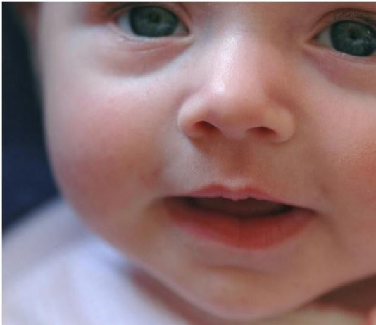 Decu sa ovim imenom Bog čuva: Roditelji u Srbiji ga sve češće daju mališanima, zbog jedne stvari