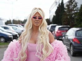 UDAJE SE JELENA KARLEUŠA! ŠOK-BOMBA: Progovorila o TREĆOJ SVADBI, A tek da vidite ko je mladoženja zanijemit ćete od šoka!! (VIDEO) UDAJE SE JELENA KARLEUŠA! ŠOK-BOMBA: Progovorila o TREĆOJ SVADBI, A tek da vidite ko je mladoženja zanijemit ćete od šoka!! (VIDEO) - featured image