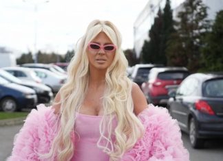 UDAJE SE JELENA KARLEUŠA! ŠOK-BOMBA: Progovorila o TREĆOJ SVADBI, A tek da vidite ko je mladoženja zanijemit ćete od šoka!! (VIDEO) UDAJE SE JELENA KARLEUŠA! ŠOK-BOMBA: Progovorila o TREĆOJ SVADBI, A tek da vidite ko je mladoženja zanijemit ćete od šoka!! (VIDEO) - featured image