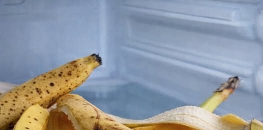 U FRIŽIDER STAVILA KORU OD BANANA: Kada čujete razlog odmah ćete uraditi isto!