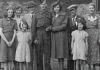 Slika sa srpske svadbe stara 100 godina otkriva istinu od koje nas hvata mučnina: Vidite li vi jeziv detalj? (FOTO) Slika sa srpske svadbe stara 100 godina otkriva istinu od koje nas hvata mučnina: Vidite li vi jeziv detalj? (FOTO) - featured image